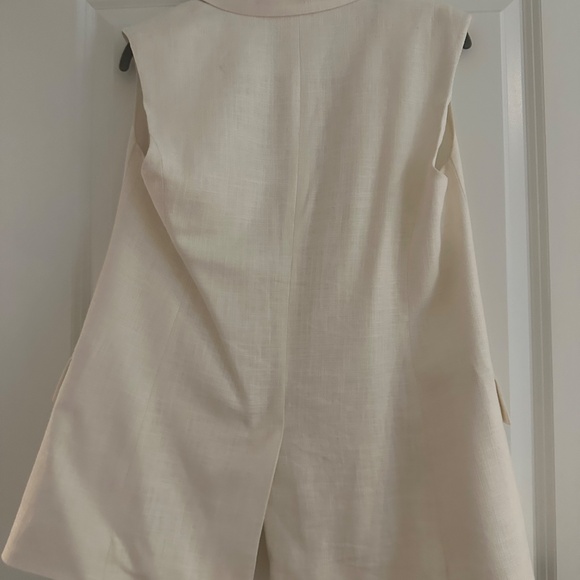 RW&CO. XXS White Sleeveless Two-Button Linen Blazer - Picture 3 of 4